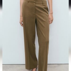 NWT MNG Basics Size 8 Basic Women's Khaki Pants!!